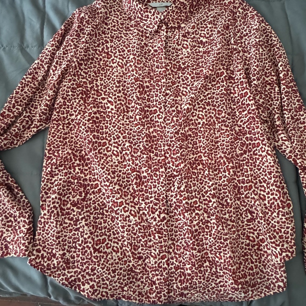 H&M Red and Cream Boxy Button Down Shirt